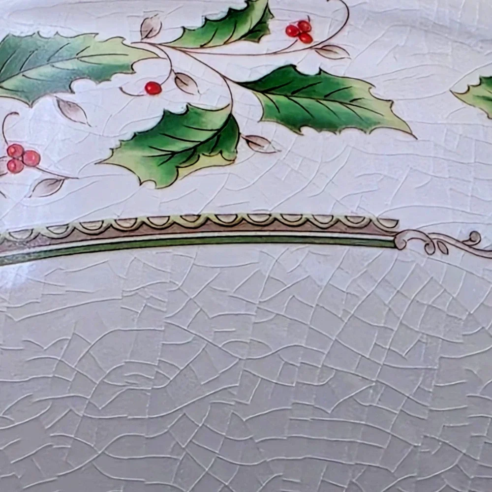 Royal Limited Holly Holiday Pasta Bowl 12